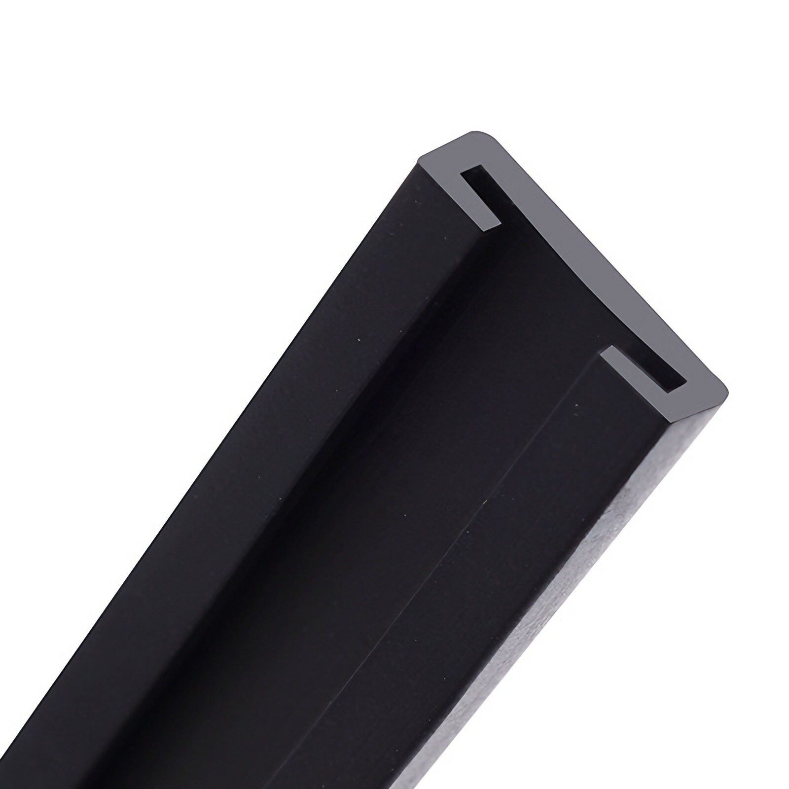 سدادة خزان الوقود