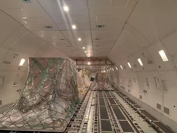 تصدير الشحن الجوي