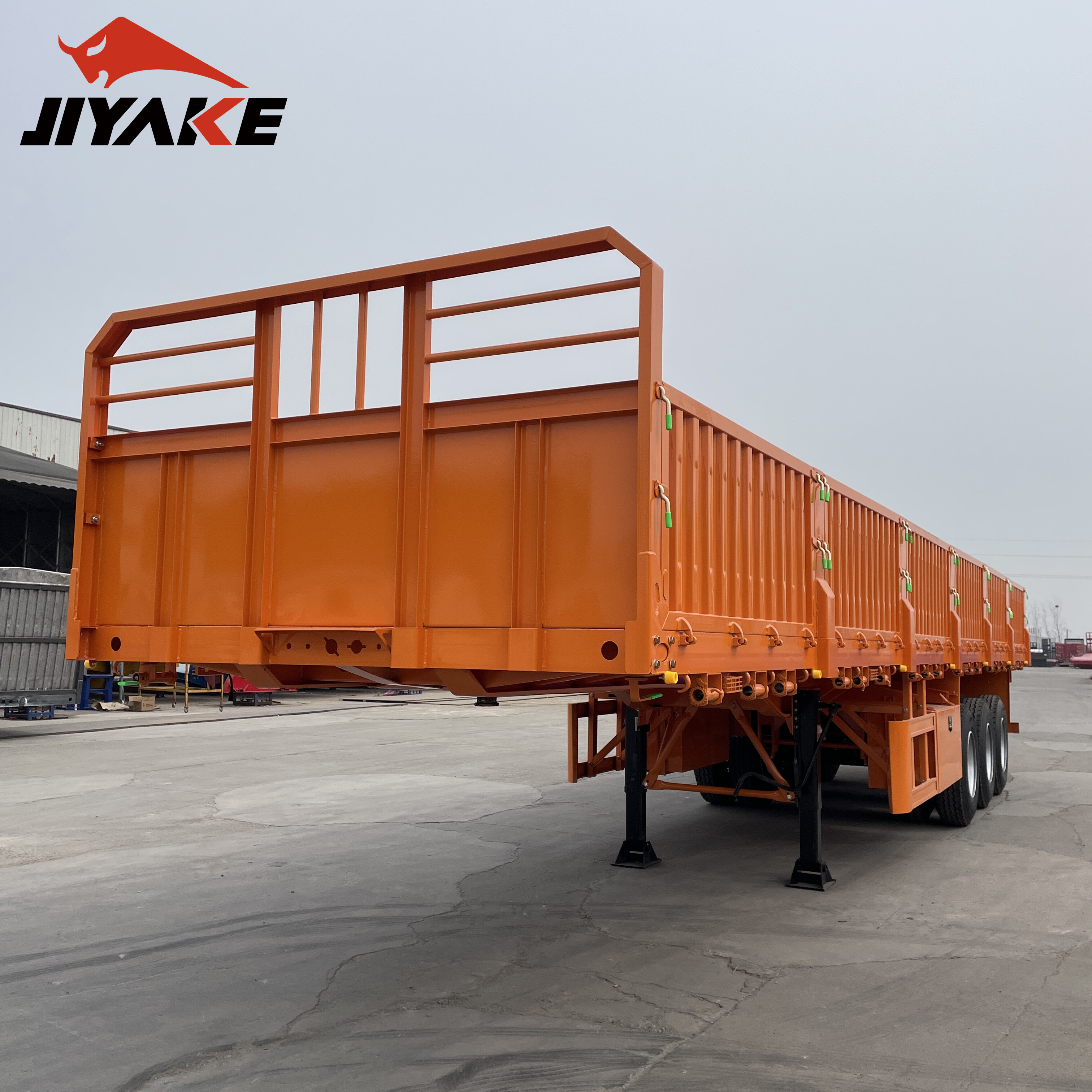 مقطورة جانبية شبه مقطورة