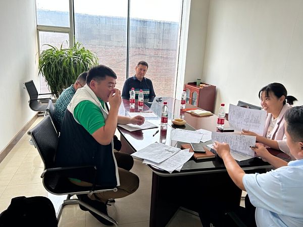 زيارة العميل (4)