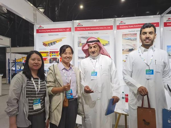 زيارة العميل (17)