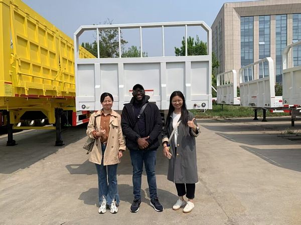 زيارة العميل (23)