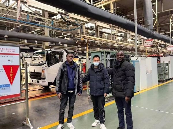 زيارة العميل (26)