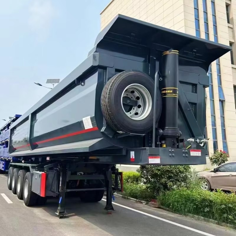 مقطورة قلابة جانبية