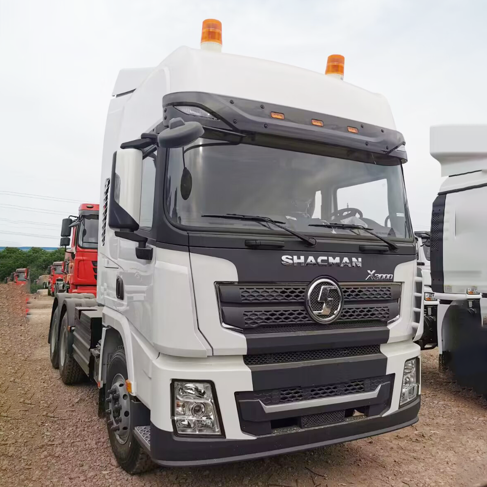 شاحنة جرار شاكمان