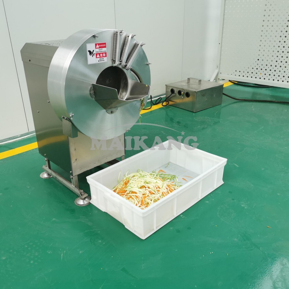 آلة تقطيع الجوليان