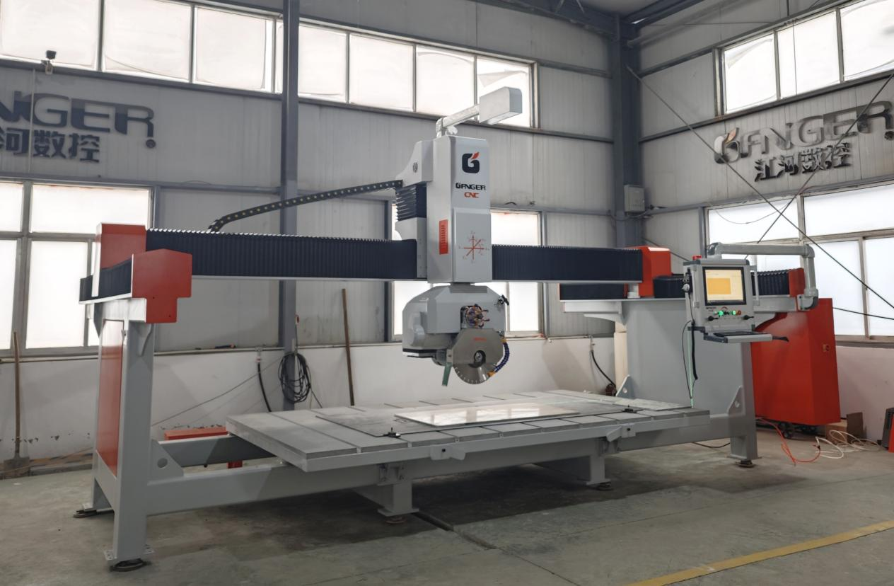 ماكينة مخصصة 5+1 محور مع شاشة لمس