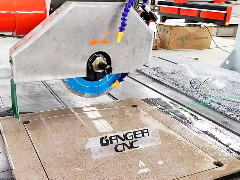 آلة قطع الجسر بخمس محاور GQ-3220C