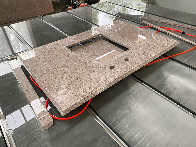 ماكينة قطع الجسور ذات 5 محاور GQ-3220D