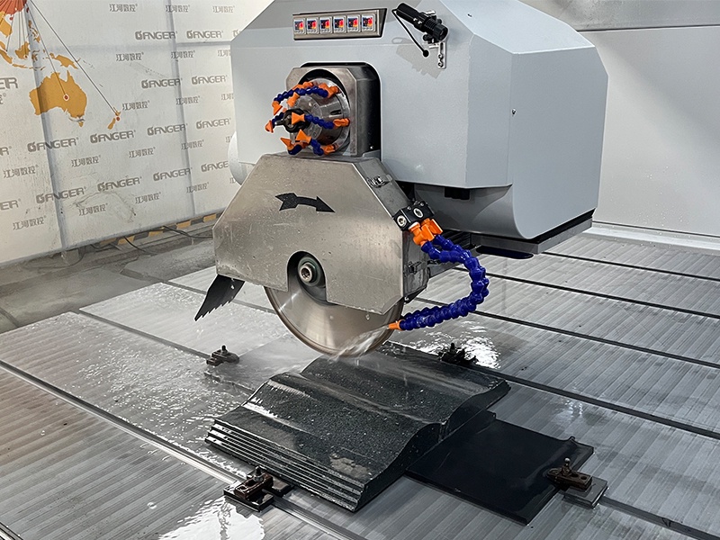 آلة قطع الجسر بخمس محاور (5+1) GQ-35ESM