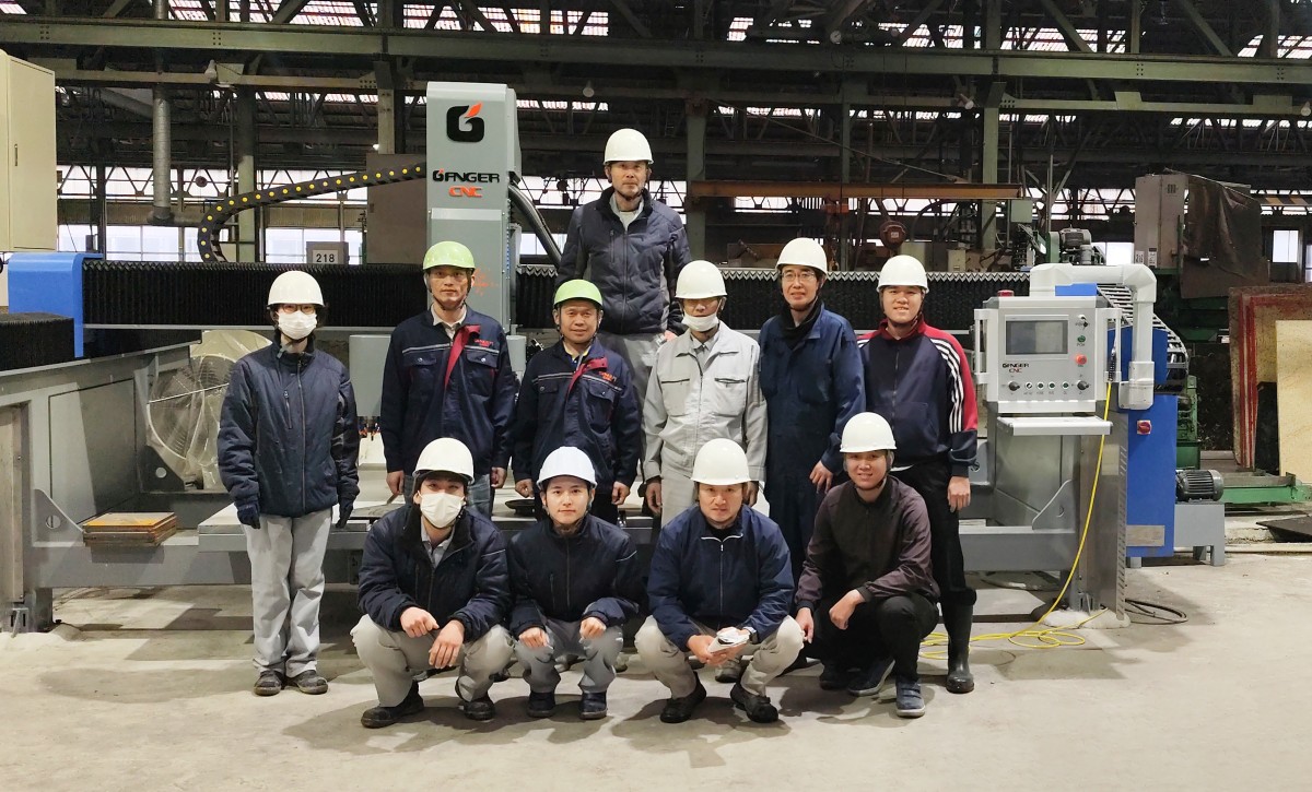 0415日本培训合影 (3)