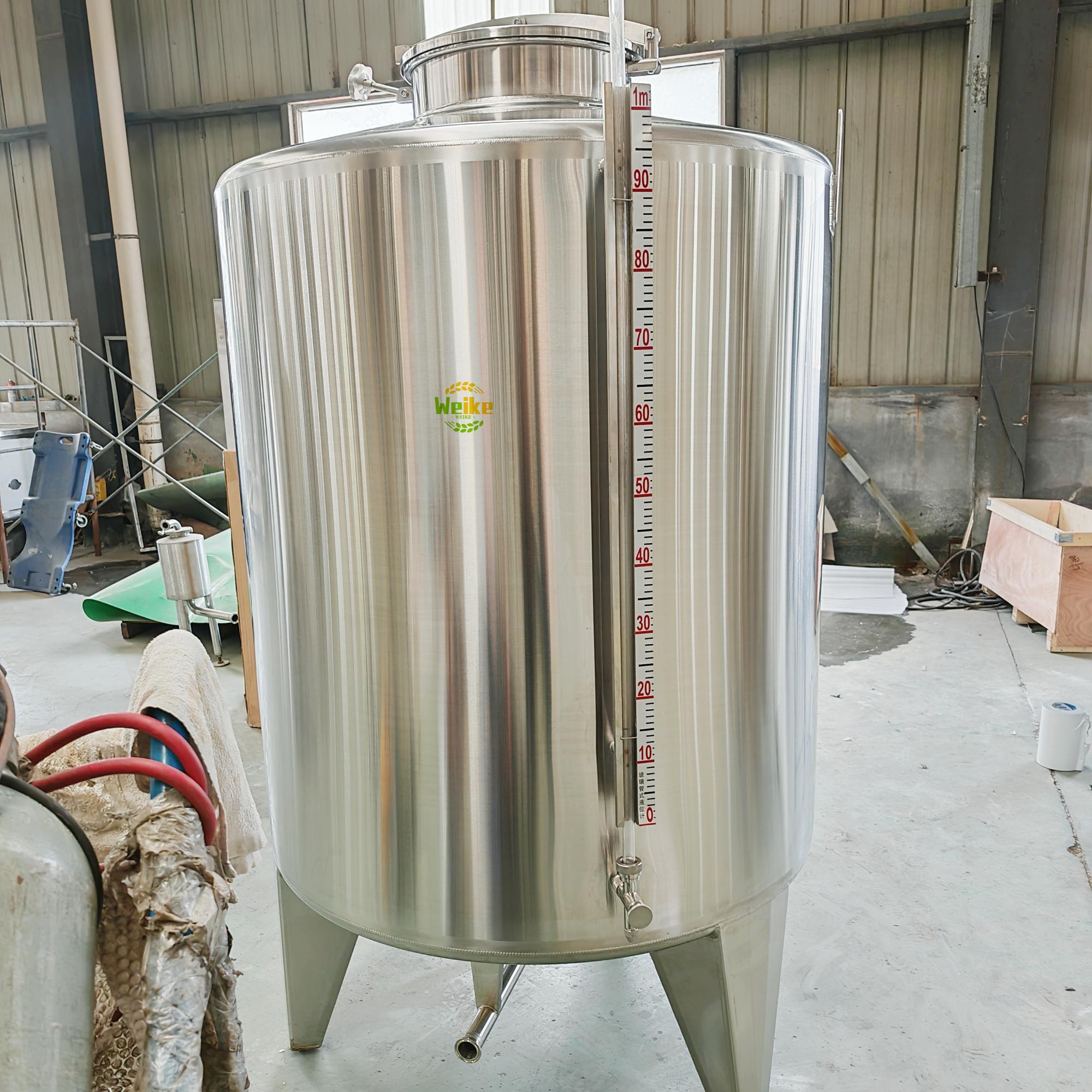 خزانات تخزين النبيذ من الفولاذ المقاوم للصدأ