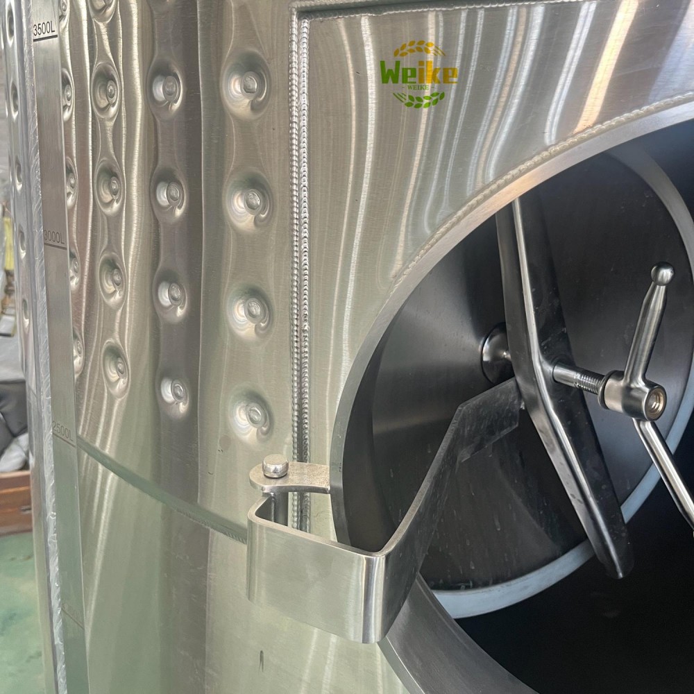 خزانات تخمير النبيذ الأحمر المصنوعة من الفولاذ المقاوم للصدأ