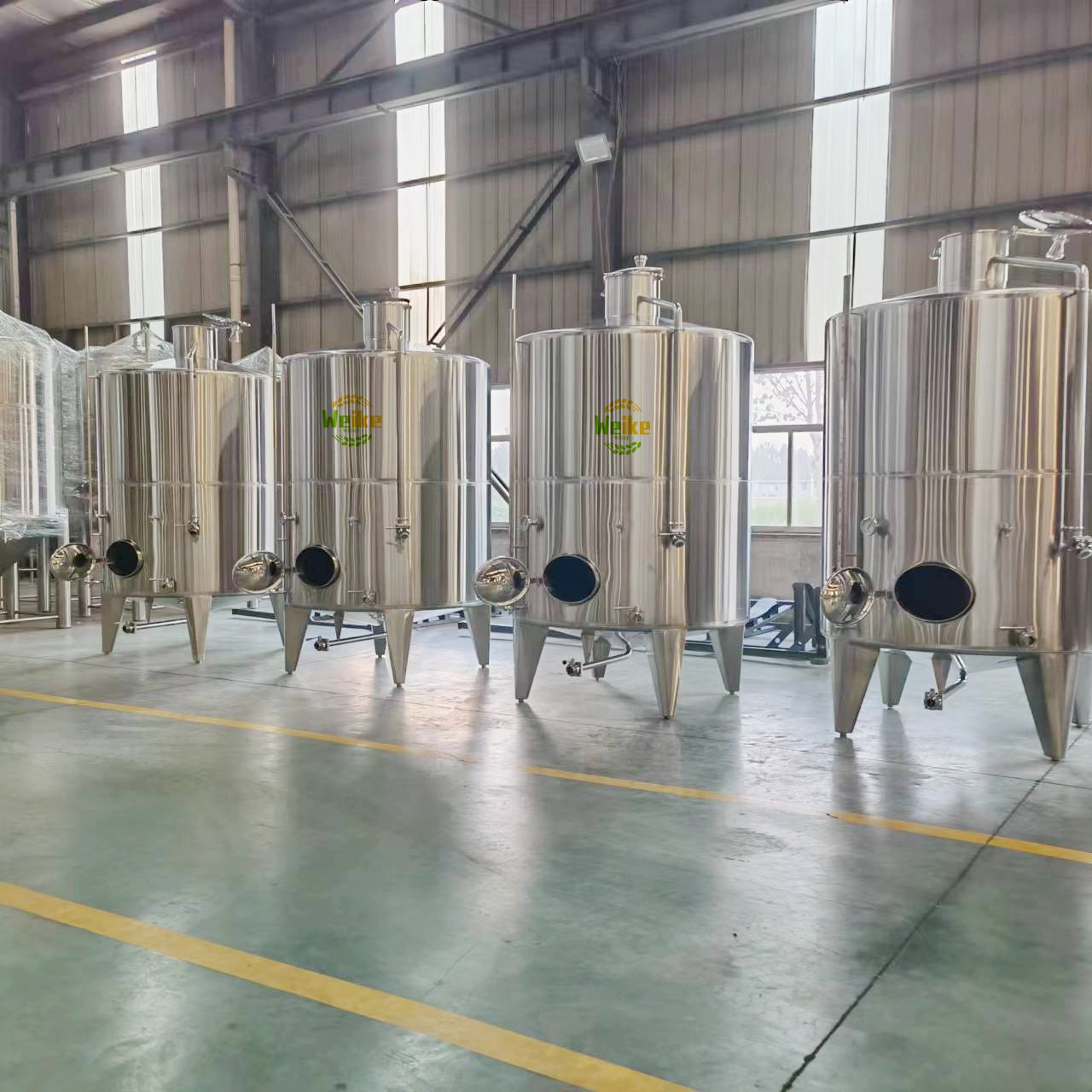 2000L خزانات النبيذ الأبيض المصنوعة من الفولاذ المقاوم للصدأ