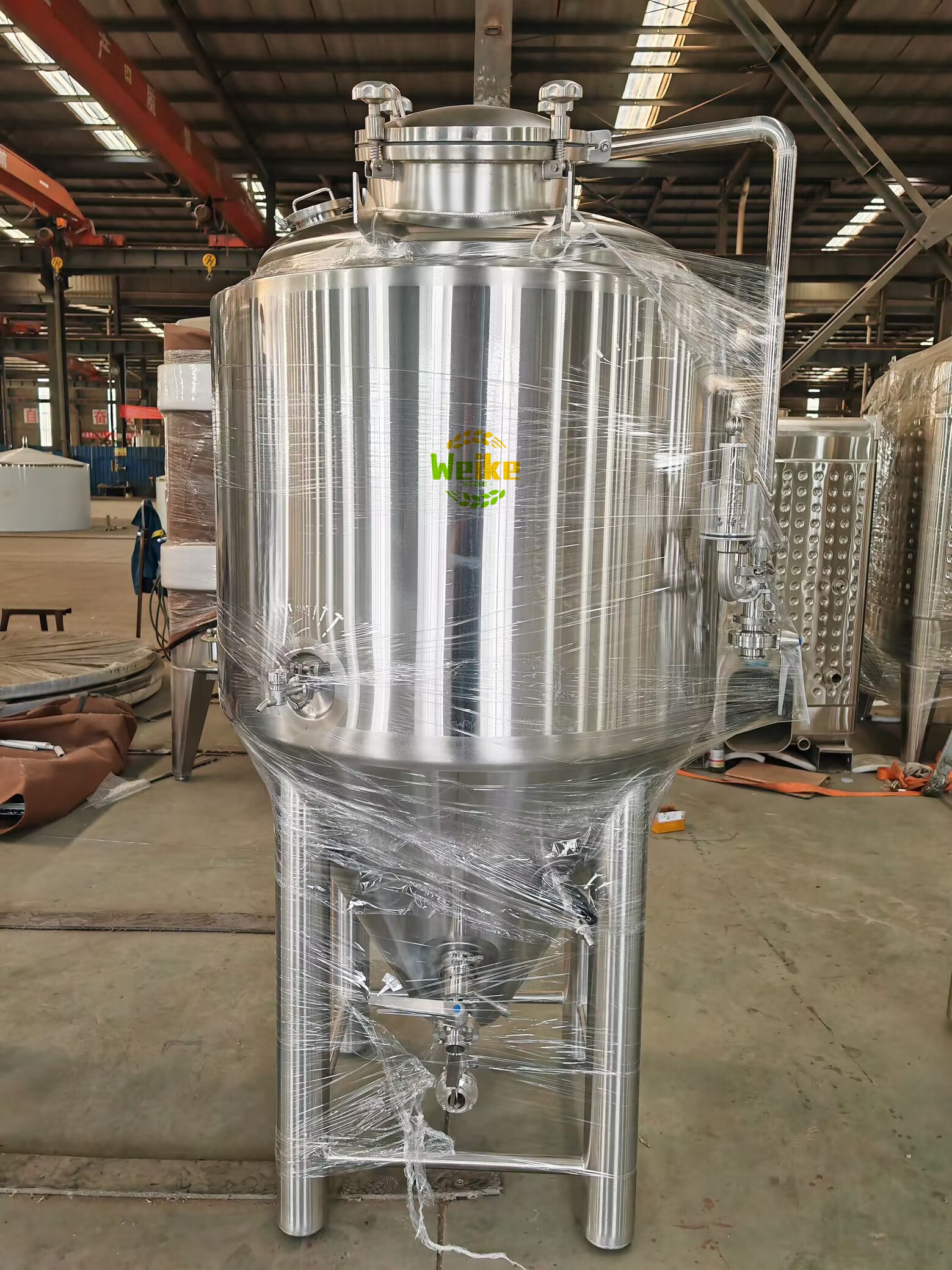 خزانات تخمير البيرة المخروطية