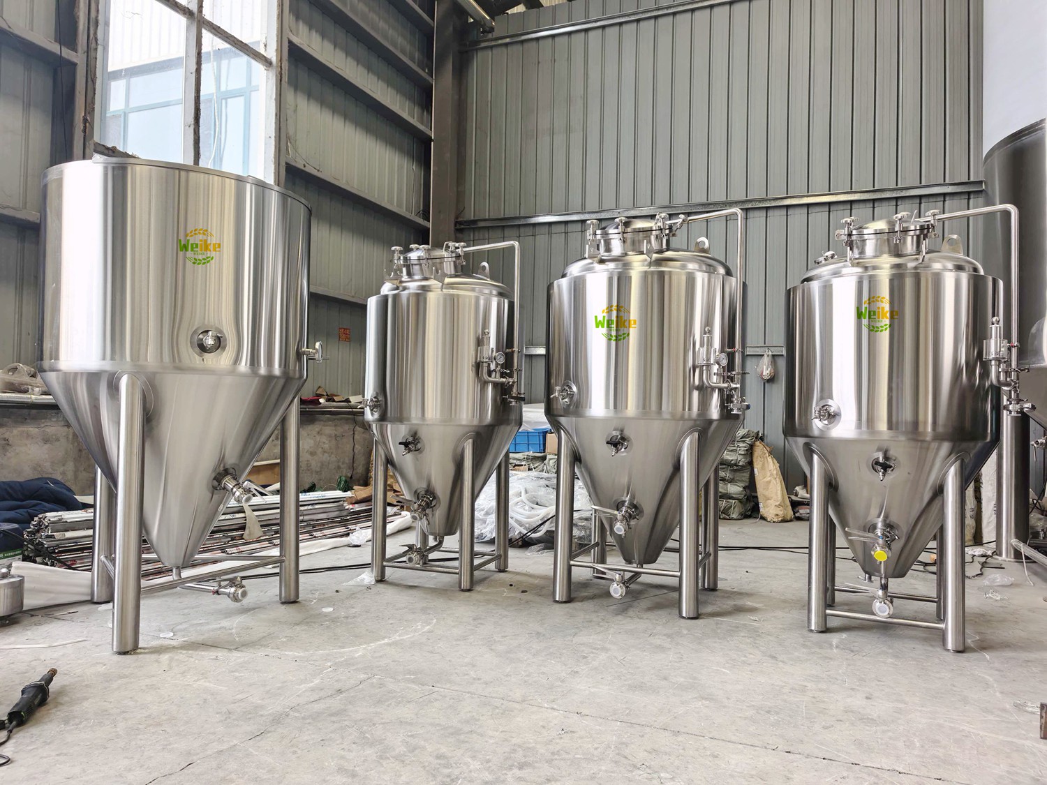 مخمّر بيرة مخروطي | خزان تخمير بيرة من الفولاذ المقاوم للصدأ