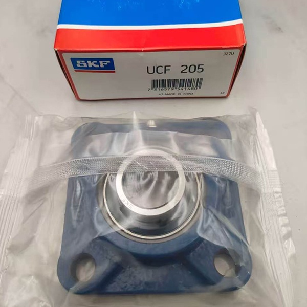 وحدة مبيت محمل كروي بإدخال شعاعي SKF UCF205