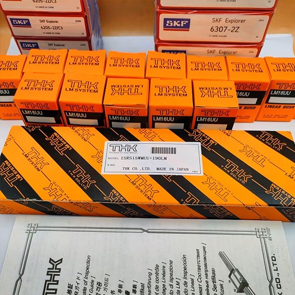 منزلق خطي THK SRS15WM