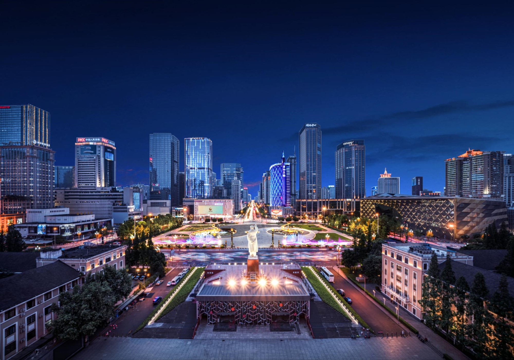 مشروع إضاءة المعالم الحضرية - الفضاء العام في المدينة