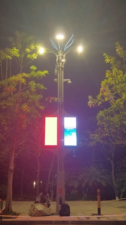 مشروع الإضاءة الذكية لمركز المعارض - البنية التحتية واسعة النطاق